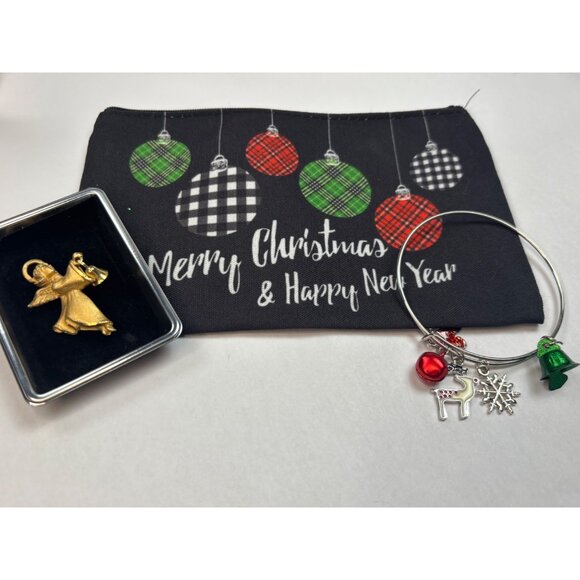Gold Angel Pin Brooch & Christmas Charm Bracelet Set With Festive Pouch - Picture 3 of 3
